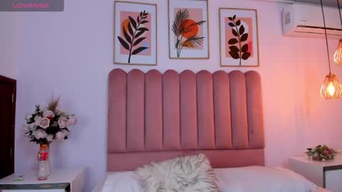 KIM  online show from 9, 4, 2026