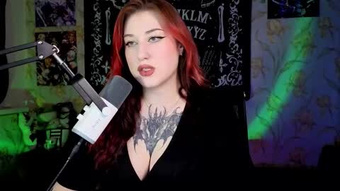 Snapshot of kim_possible1 chatting on 4, 12, 2025 Hi Im Kimberly but u can call me Kim. Turn on ur sound i love to talk and moan online show from 4, 12, 2025