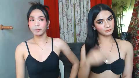 Snapshot of kim_sexxyasian4uxxx chatting on 28, 5, 2026 kim_sexxyasian4uxxx online show from 28, 5, 2026