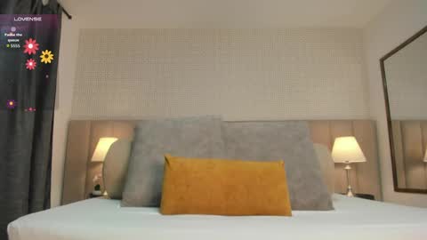 Snapshot of kim_spencer chatting on 10, 9, 2025 Kim online show from 10, 9, 2025