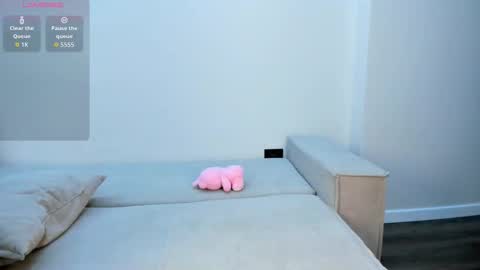 Su A online show from 15, 11, 2025