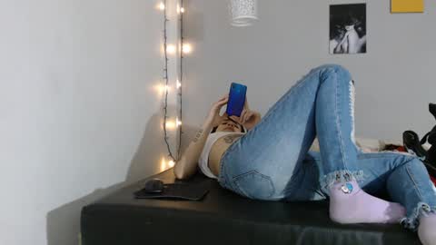 Snapshot of kimandyuk chatting on 13, 1, 2025 Kim  Yuk online show from 13, 1, 2025