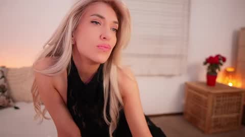 Snapshot of kimberhot chatting on 18, 5, 2026 Kim online show from 18, 5, 2026
