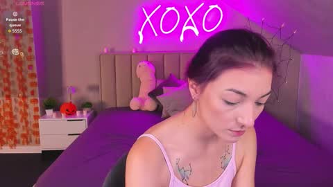 kimberlly_smith online show from 5, 11, 2025