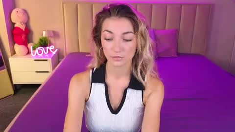 kimberlly_smith online show from 13, 7, 2026