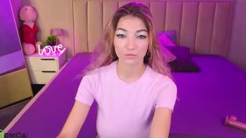 kimberlly_smith online show from 15, 7, 2026