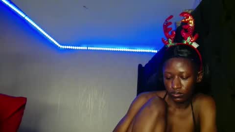 Snapshot of kimberly_chloe chatting on 7, 3, 2026 Kimberly online show from 7, 3, 2026