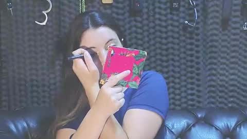  KIMBERLY SWAN  online show from 26, 1, 2025