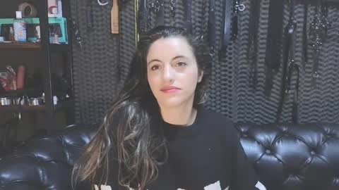  KIMBERLY SWAN  online show from 4, 2, 2025