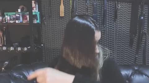  KIMBERLY SWAN  online show from 7, 2, 2025