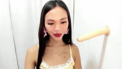 Snapshot of kimberly_tart chatting on 4, 11, 2025 Kimberly online show from 4, 11, 2025