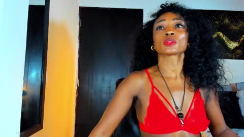 Snapshot of kimberlybanks2 chatting on 10, 1, 2025 Kimberly Banks online show from 10, 1, 2025