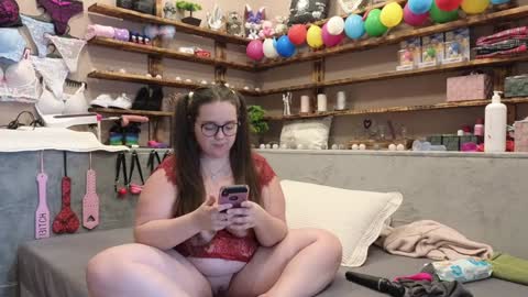 kimberlycaprice online show from 7, 2, 2025