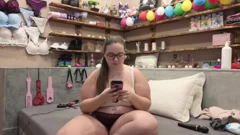 kimberlycaprice online show from 9, 2, 2025