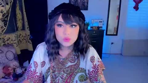 Snapshot of kimberlygati2 chatting on 24, 9, 2025 Kimberly Polizzi online show from 24, 9, 2025