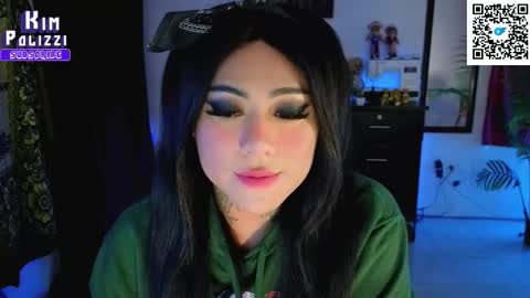 Snapshot of kimberlygati2 chatting on 11, 11, 2025 Kimberly Polizzi online show from 11, 11, 2025