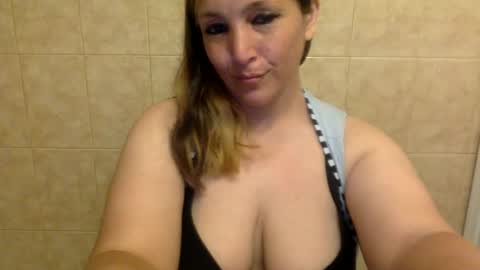 Snapshot of kimberlylynn chatting on 19, 7, 2026 KimberlyLynn online show from 19, 7, 2026