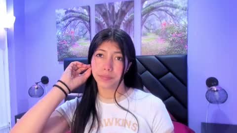 Snapshot of kimberlyvillalobos chatting on 18, 11, 2025 Kimberly Villalobos online show from 18, 11, 2025