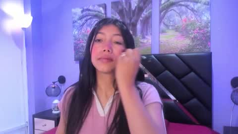 Snapshot of kimberlyvillalobos chatting on 25, 11, 2025 Kimberly Villalobos online show from 25, 11, 2025