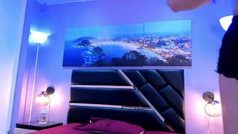 Kimberly Villalobos online show from 17, 4, 2026