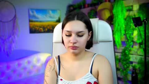 kimclarks online show from 10, 2, 2026