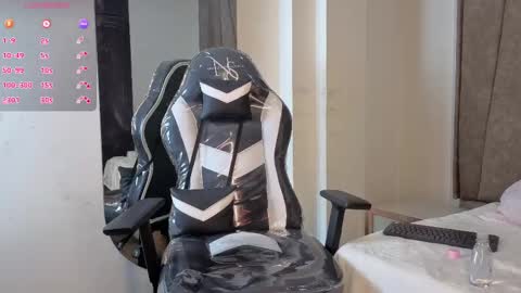 Snapshot of kimm_jones chatting on 30, 9, 2025 kimm_jones online show from 30, 9, 2025