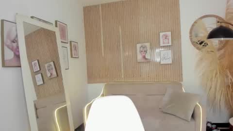 Snapshot of kimm_khalifa chatting on 18, 1, 2025 Kim online show from 18, 1, 2025