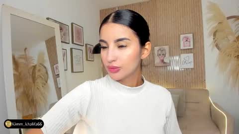 Snapshot of kimm_khalifa chatting on 25, 1, 2025 Kim online show from 25, 1, 2025