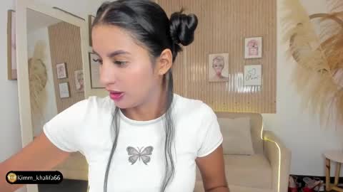 Snapshot of kimm_khalifa chatting on 3, 2, 2025 Kim online show from 3, 2, 2025