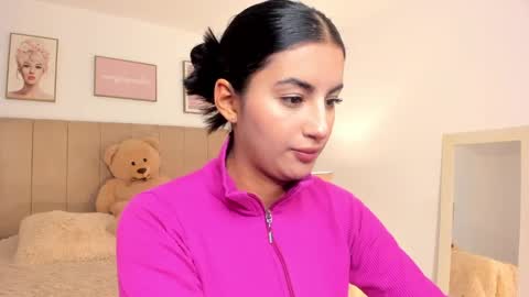 Snapshot of kimm_khalifa chatting on 2, 3, 2025 Kim online show from 2, 3, 2025