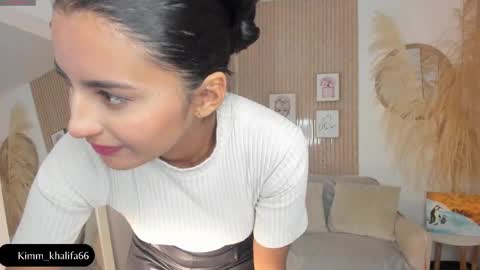 Snapshot of kimm_khalifa chatting on 12, 3, 2025 Kim online show from 12, 3, 2025