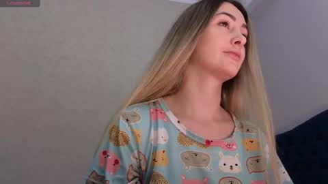 Snapshot of kimmie_ chatting on 24, 2, 2025 Kimmie online show from 24, 2, 2025