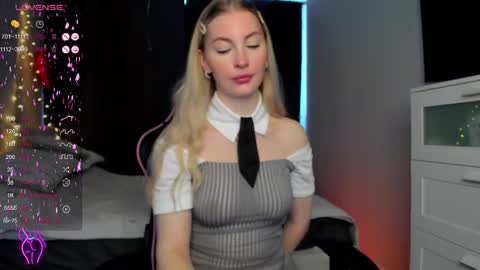 kimmy1_powell online show from 24, 2, 2025