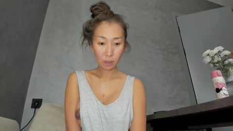 Snapshot of kimmy_sunn chatting on 29, 10, 2025 Kimmy online show from 29, 10, 2025