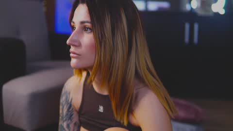 Snapshot of kimskye chatting on 18, 1, 2025 KimSkye online show from 18, 1, 2025