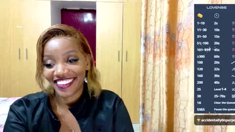 Snapshot of kimsmile_001 chatting on 14, 9, 2025 Kim online show from 14, 9, 2025