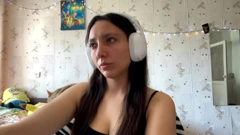 Snapshot of kinacolton chatting on 18, 5, 2026 Jenny online show from 18, 5, 2026