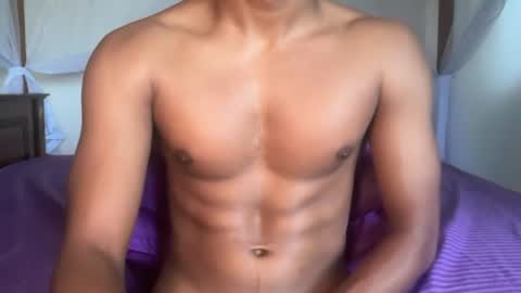 Snapshot of kinda_horny_right_now chatting on 2, 7, 2026 Isaac online show from 2, 7, 2026
