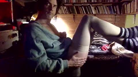 kindhate01 online show from 9, 2, 2026