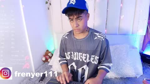 king  help me reach 100 likes online show from 31, 1, 2025