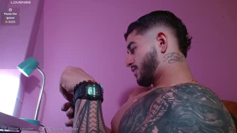 Snapshot of king_falconer chatting on 6, 6, 2026 Angel Falconer online show from 6, 6, 2026