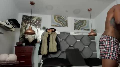 HOT MEN BLACK online show from 14, 4, 2026