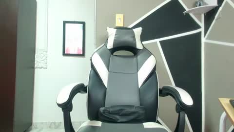 Snapshot of king_orion chatting on 15, 7, 2026 King Orion online show from 15, 7, 2026