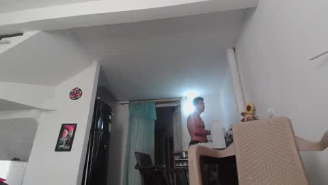 Snapshot of king_russo chatting on 28, 10, 2025 king_russo online show from 28, 10, 2025