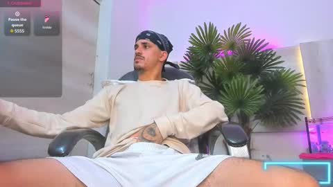 Snapshot of king_voy chatting on 5, 10, 2025 king voy online show from 5, 10, 2025