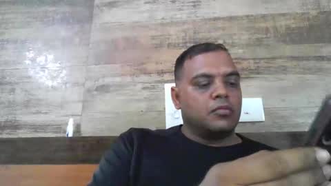 kingalpines1 online show from 4, 2, 2026