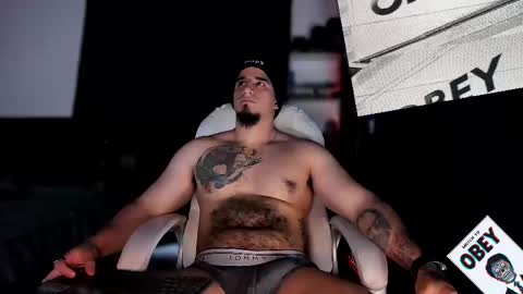 Snapshot of kingbear777 chatting on 16, 2, 2025 King Bear online show from 16, 2, 2025