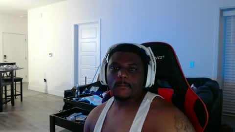 Snapshot of kingbell3489 chatting on 14, 6, 2026 kingbell3489 online show from 14, 6, 2026