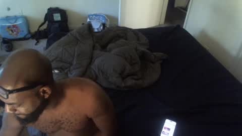 Snapshot of kingofkingz74 chatting on 3, 10, 2025 kingofkingz74 online show from 3, 10, 2025