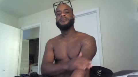 Snapshot of kingofkingz74 chatting on 6, 10, 2025 kingofkingz74 online show from 6, 10, 2025